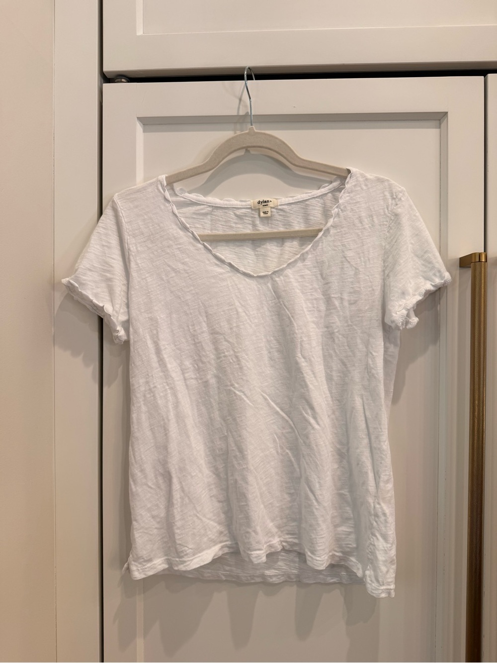 dylan White Short Sleeve Scoop Neck Tee
